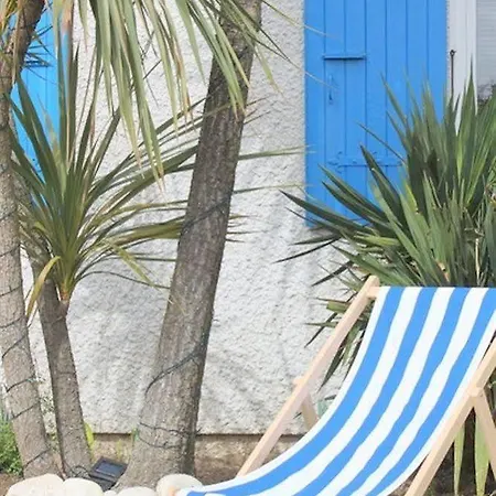 Logis De La Hotel