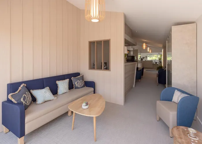 海滨公寓酒店 3* 拉康提内勒